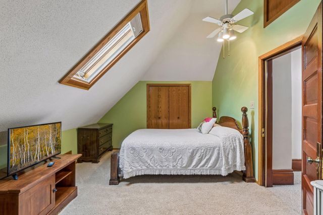 430 Arbor Street, Saint Paul, MN 55102