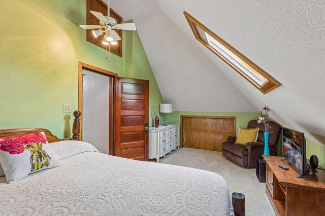 430 Arbor Street, Saint Paul, MN 55102