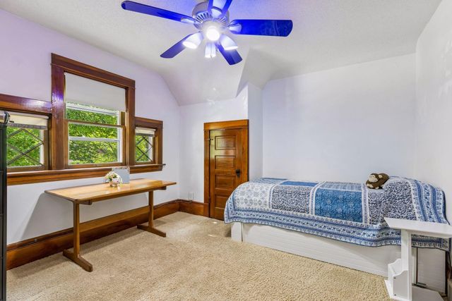 430 Arbor Street, Saint Paul, MN 55102
