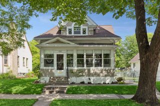 430 Arbor Street, Saint Paul, MN 55102