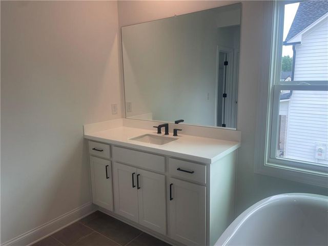 6470 Pond View Drive, Cumming, GA 30028