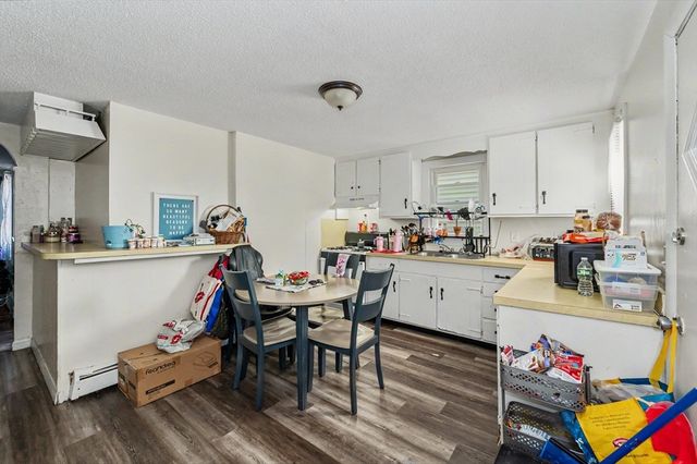 492 Fletcher St, Lowell, MA 01854