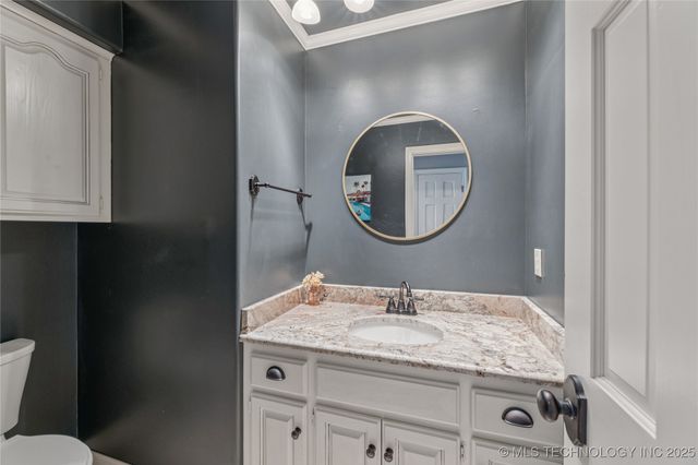 9701 S Richmond Avenue, Tulsa, OK 74137