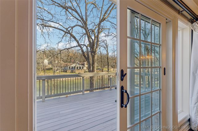 9701 S Richmond Avenue, Tulsa, OK 74137