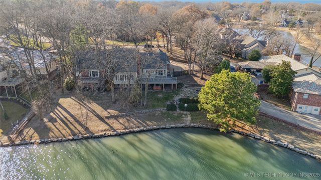 9701 S Richmond Avenue, Tulsa, OK 74137