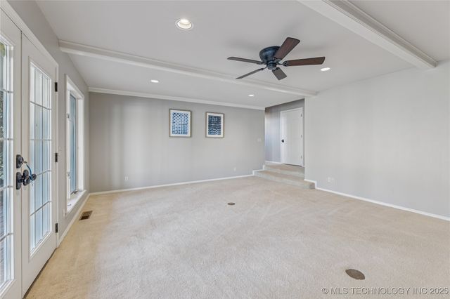 9701 S Richmond Avenue, Tulsa, OK 74137