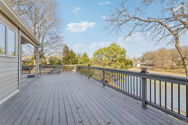 9701 S Richmond Avenue, Tulsa, OK 74137