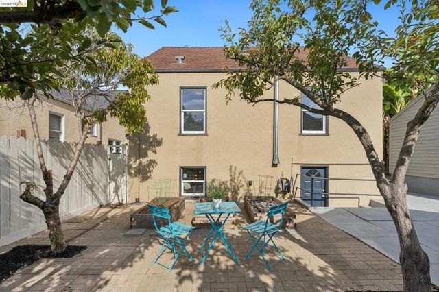 2844 76Th Ave, Oakland, CA 94605