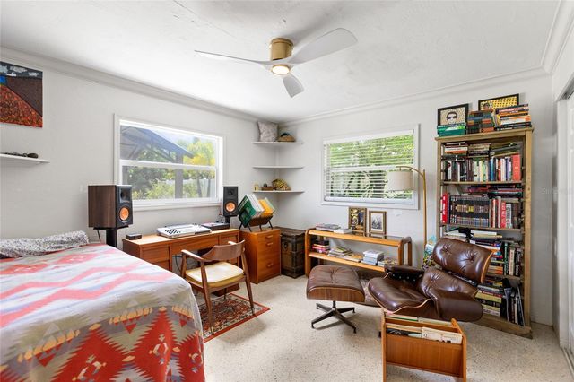 1124 40TH AVENUE NE, St Petersburg, FL 33703