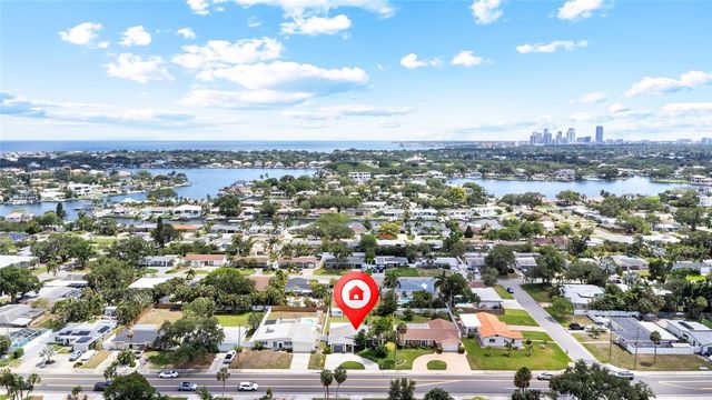 1124 40TH AVENUE NE, St Petersburg, FL 33703