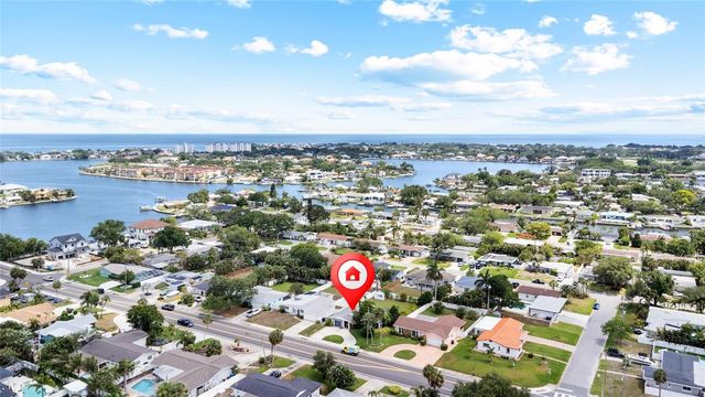 1124 40TH AVENUE NE, St Petersburg, FL 33703