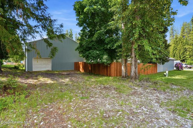 61 Merritt ST, Priest River, ID 83856
