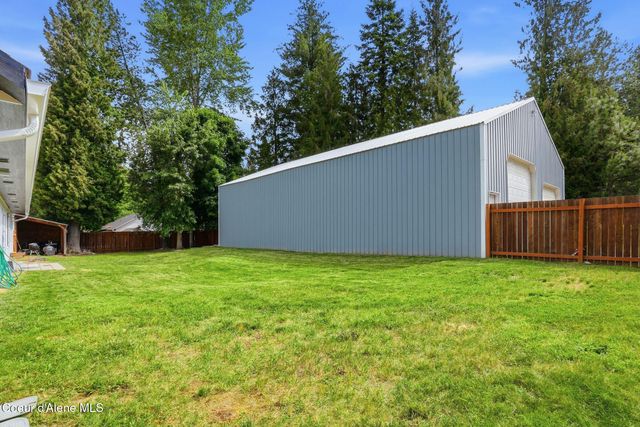 61 Merritt ST, Priest River, ID 83856