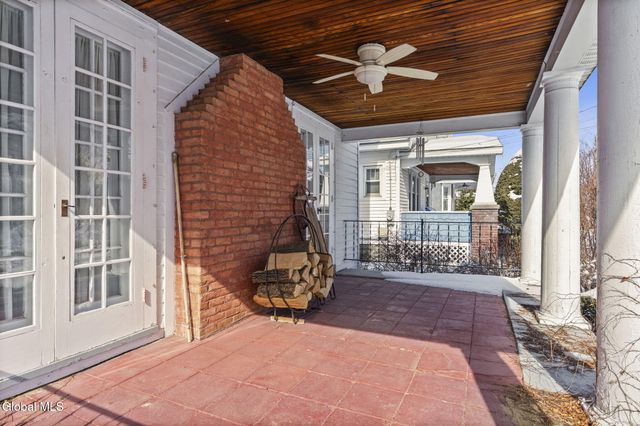 1023 Lexington Avenue, Schenectady, NY 12309