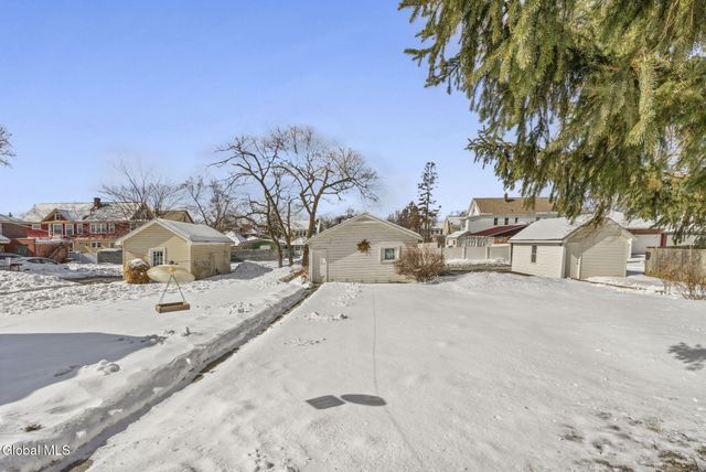 1023 Lexington Avenue, Schenectady, NY 12309