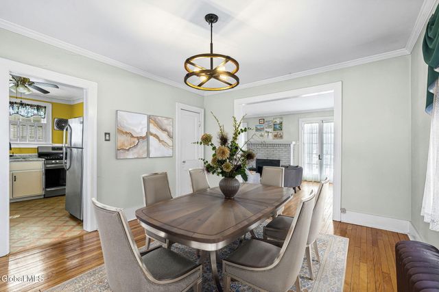 1023 Lexington Avenue, Schenectady, NY 12309