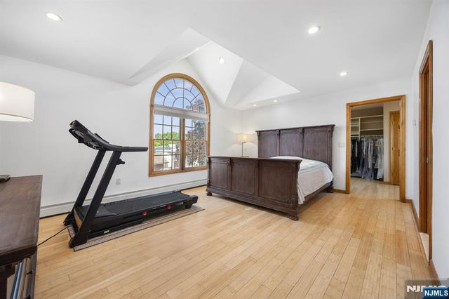 262 Grace Avenue, Secaucus, NJ 07094