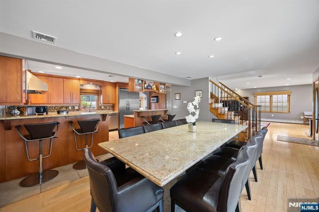 262 Grace Avenue, Secaucus, NJ 07094
