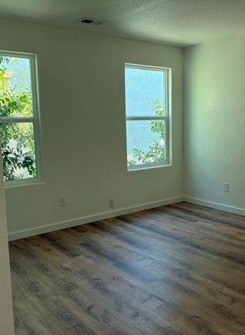 16691 Colonial Trl, Lathrop, CA 95330