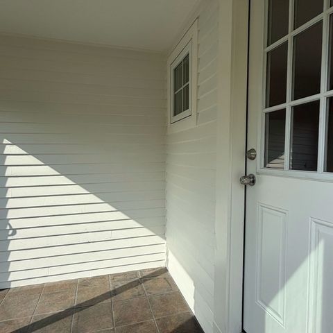40 Marshall Rd, Fitchburg, MA 01420