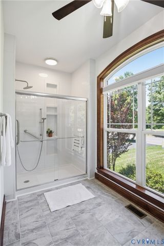 1921 Sharbel Cir, Glen Allen, VA 23059
