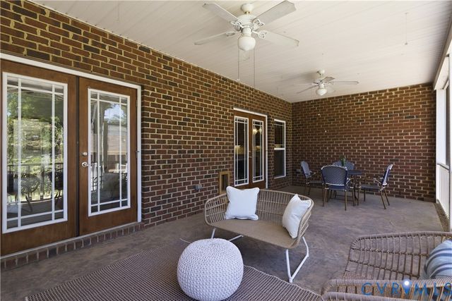 1921 Sharbel Cir, Glen Allen, VA 23059