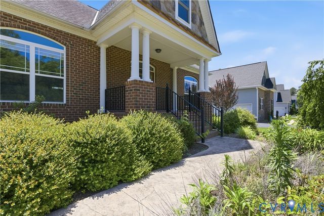 1921 Sharbel Cir, Glen Allen, VA 23059