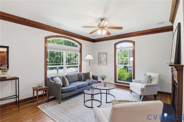 1921 Sharbel Cir, Glen Allen, VA 23059