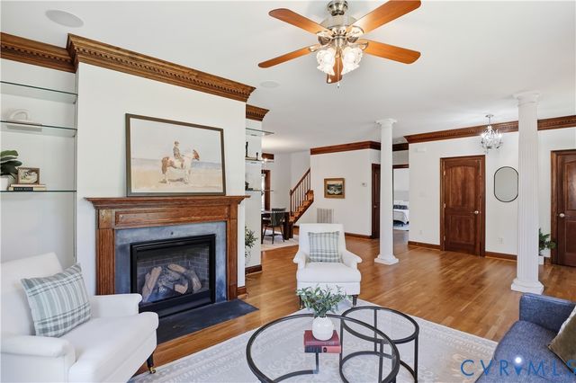 1921 Sharbel Cir, Glen Allen, VA 23059