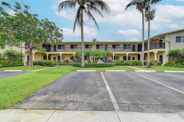 410 SW 15TH Street 207, Pompano Beach, FL 33060