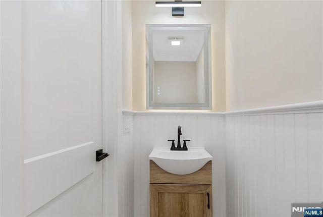 420 Innes Road, Wood Ridge, NJ 07075