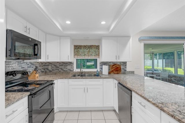 801 PALM GROVE COURT, South Daytona Beach, FL 32119