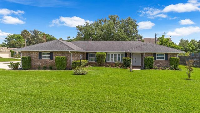 801 PALM GROVE COURT, South Daytona Beach, FL 32119