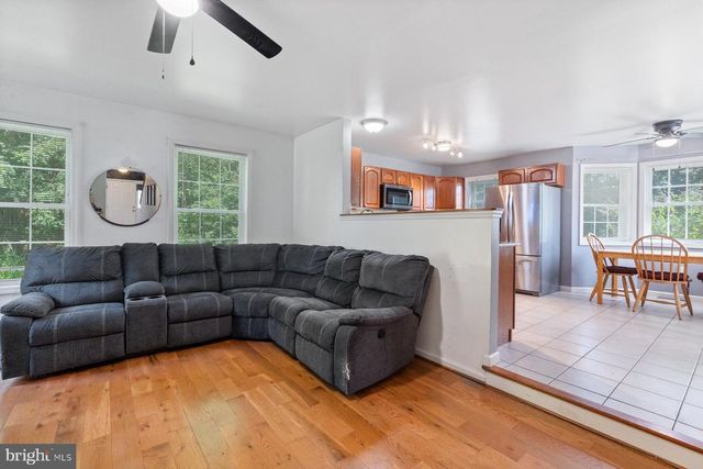 1903 HAIN RD, New Freedom, PA 17349