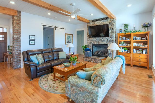 2770 Bluffview Drive, Dunlap, TN 37327