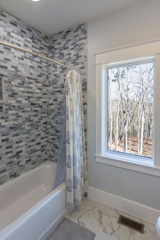 2770 Bluffview Drive, Dunlap, TN 37327