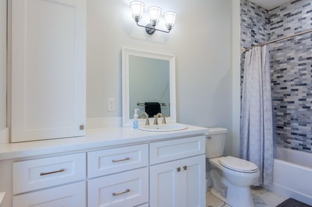 2770 Bluffview Drive, Dunlap, TN 37327