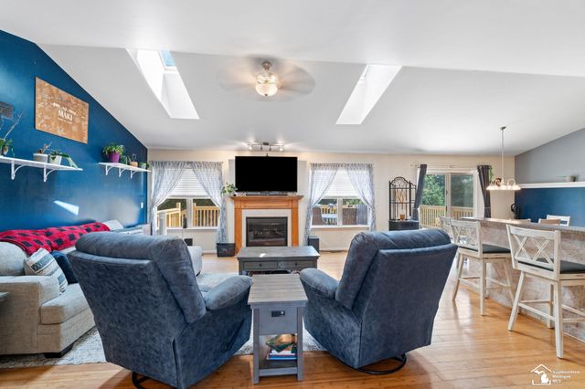 9116 Susan Circle, Newport, MI 48166