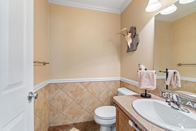 9116 Susan Circle, Newport, MI 48166