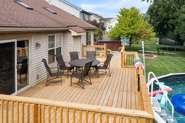 9116 Susan Circle, Newport, MI 48166