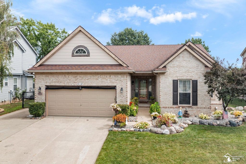 9116 Susan Circle, Newport, MI 48166