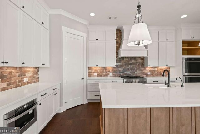 463 Chandler Lane, Woodstock, GA 30188