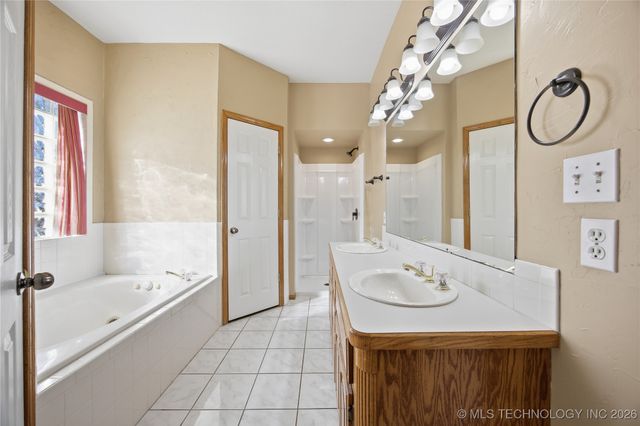 806 Kinkead Road, Mcalester, OK 74501