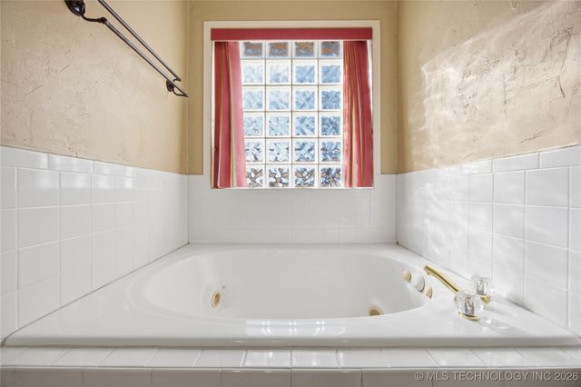 806 Kinkead Road, Mcalester, OK 74501