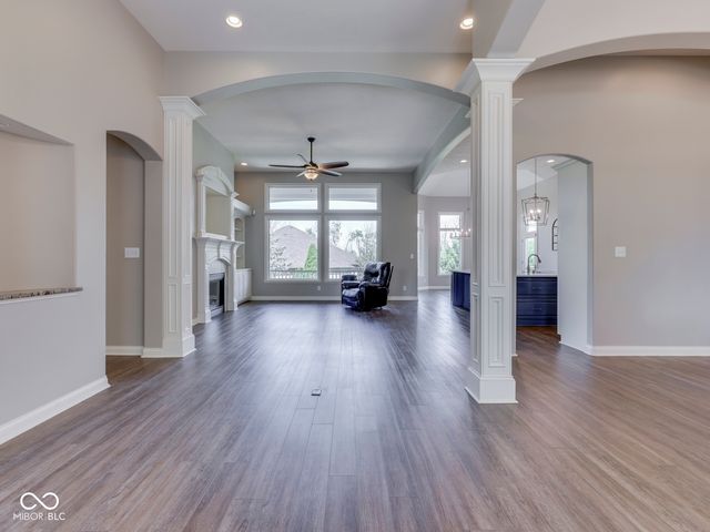 5192 Chancery Boulevard, Greenwood, IN 46143