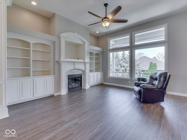 5192 Chancery Boulevard, Greenwood, IN 46143