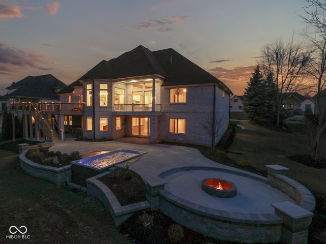 5192 Chancery Boulevard, Greenwood, IN 46143