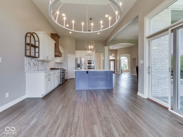 5192 Chancery Boulevard, Greenwood, IN 46143