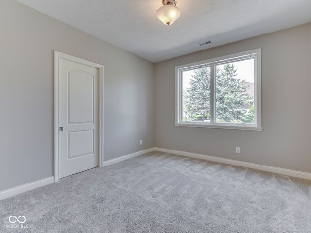 5192 Chancery Boulevard, Greenwood, IN 46143