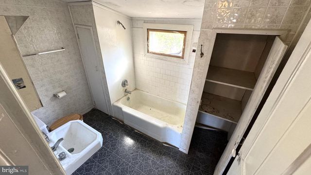 28207 NANTICOKE RD, Salisbury, MD 21801